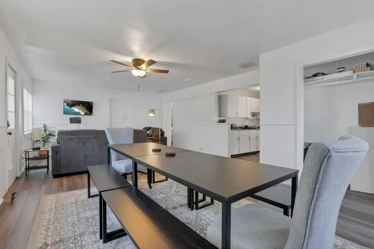 Housepitality - West Side Lodge - 6 Bedroom 2 Ba Κολόμπο Σπίτι διακοπών