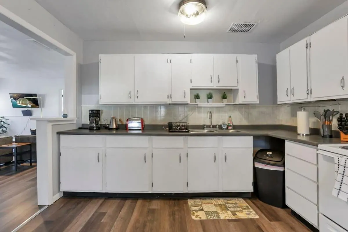 Housepitality - West Side Lodge - 6 Bedroom 2 Ba Κολόμπο Σπίτι διακοπών