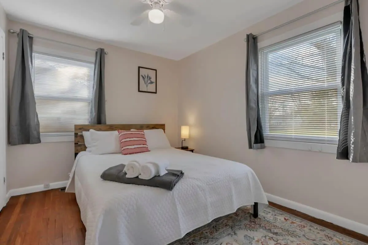 Housepitality - West Side Lodge - 6 Bedroom 2 Ba Κολόμπο