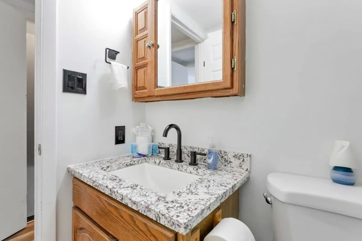 Housepitality - West Side Lodge - 6 Bedroom 2 Ba Κολόμπο