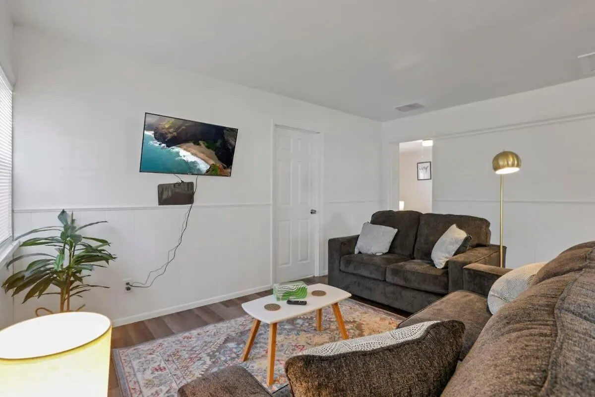 Housepitality - West Side Lodge - 6 Bedroom 2 Ba Κολόμπο Σπίτι διακοπών